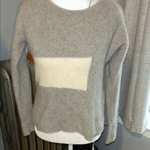 7Seasons 100%Cashmere Women's Gray and Cream Sweater